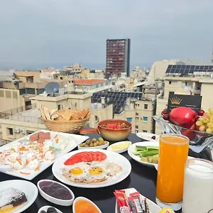 Hotel Queens