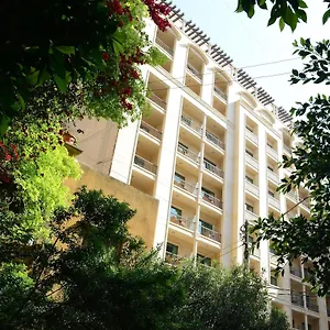 كورال الحمرا بيروت