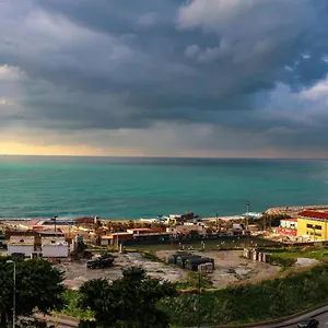 Hotel Grand, Beirut
