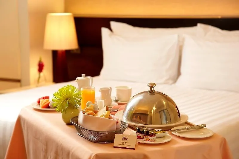 Golden Tulip Hotel De Ville Beirut