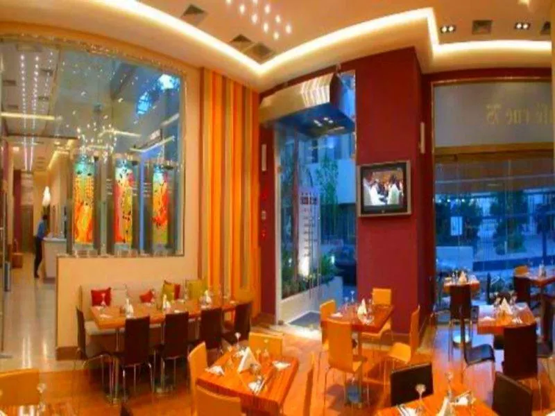 Golden Tulip Hotel De Ville Beirut