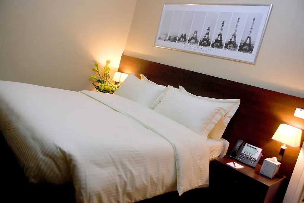 Golden Tulip Hotel De Ville Beirut