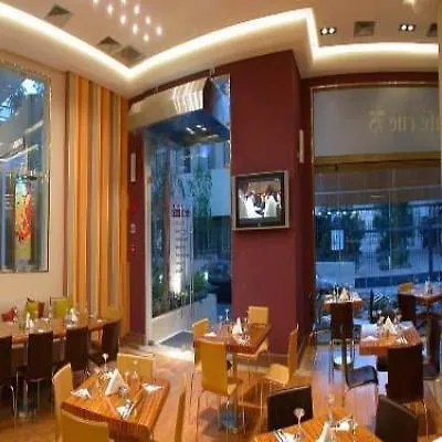 Golden Tulip Hotel De Ville Beirut