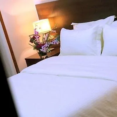 Golden Tulip Hotel De Ville Beirut