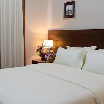 Golden Tulip Hotel De Ville Beirut