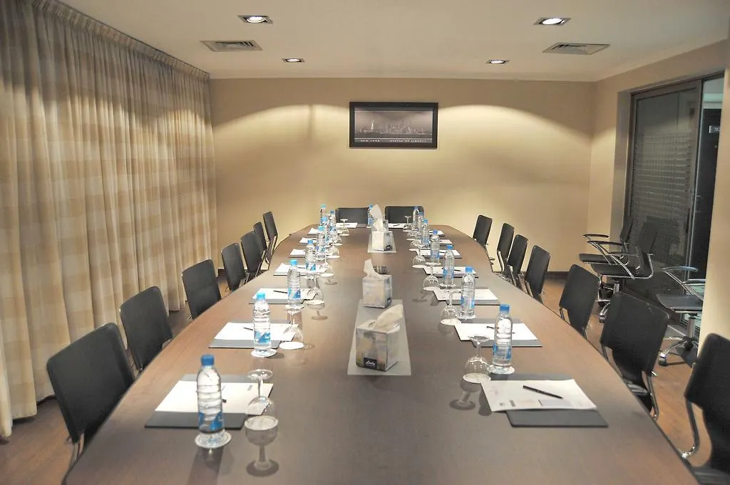 ****  Golden Tulip Hotel De Ville Beirut Lebanon